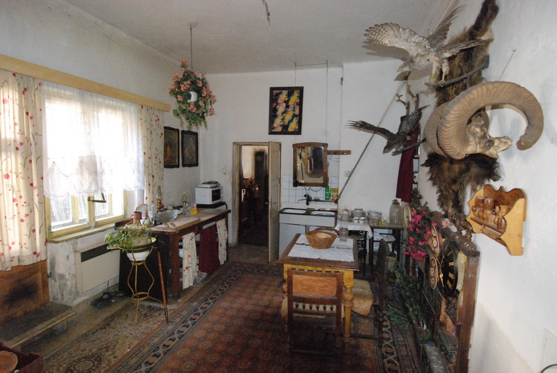 Penzion Huty Nový Jimramov - interier kuchyně před rekonstrukcí